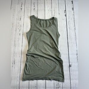 GAP maternity Olive green Scoop Neck Tank size xs